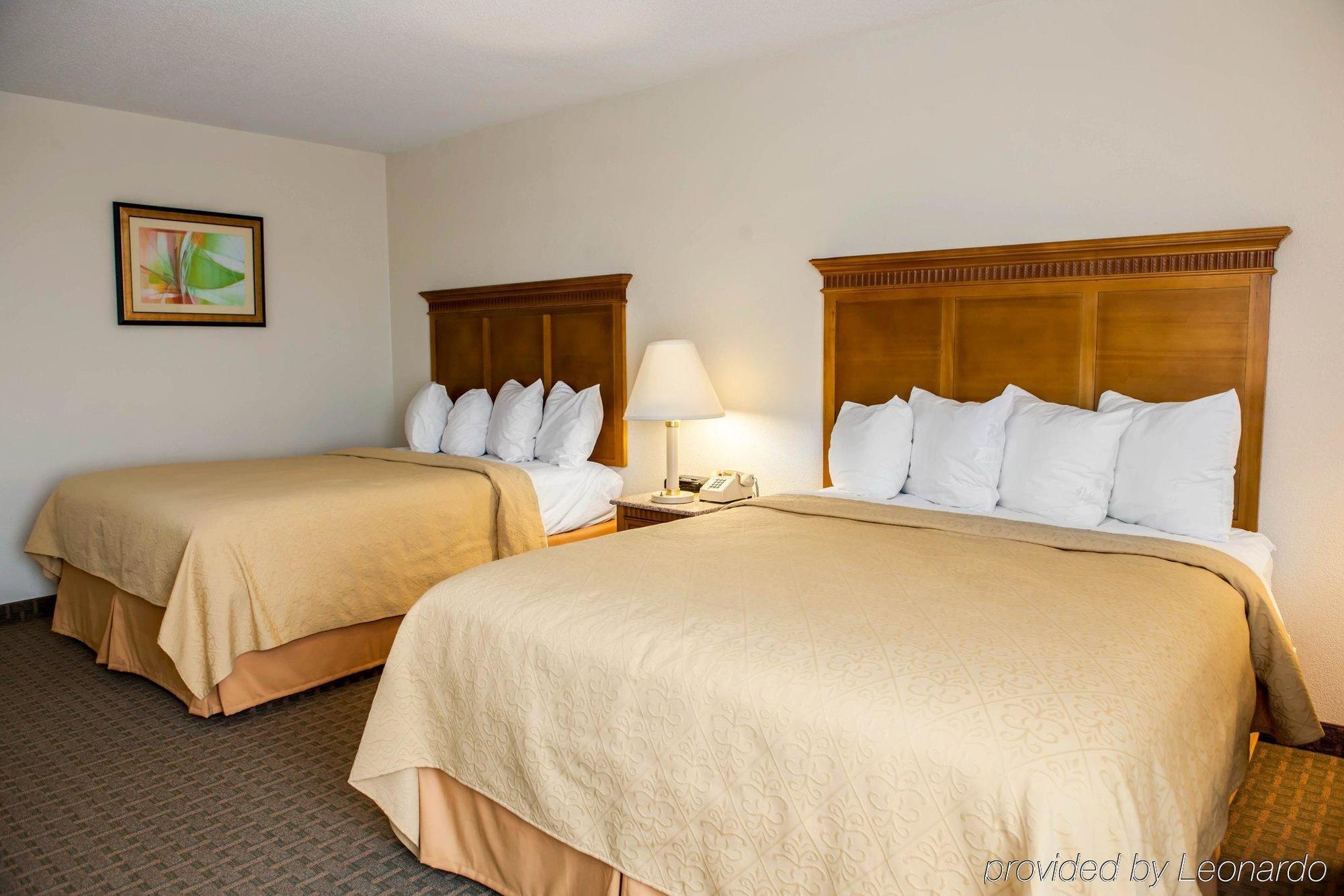 Quality Inn And Suites Индианаполис Екстериор снимка