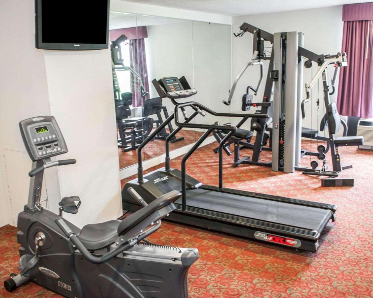 Quality Inn And Suites Индианаполис Екстериор снимка